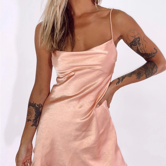 NWOT Silky sunset mini dress - Picture 2 of 4